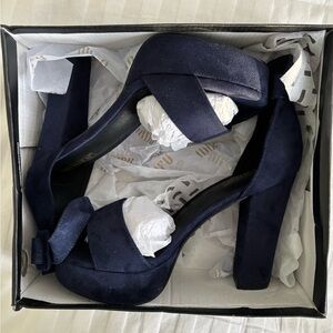 IDIFU Navy Women's Heels